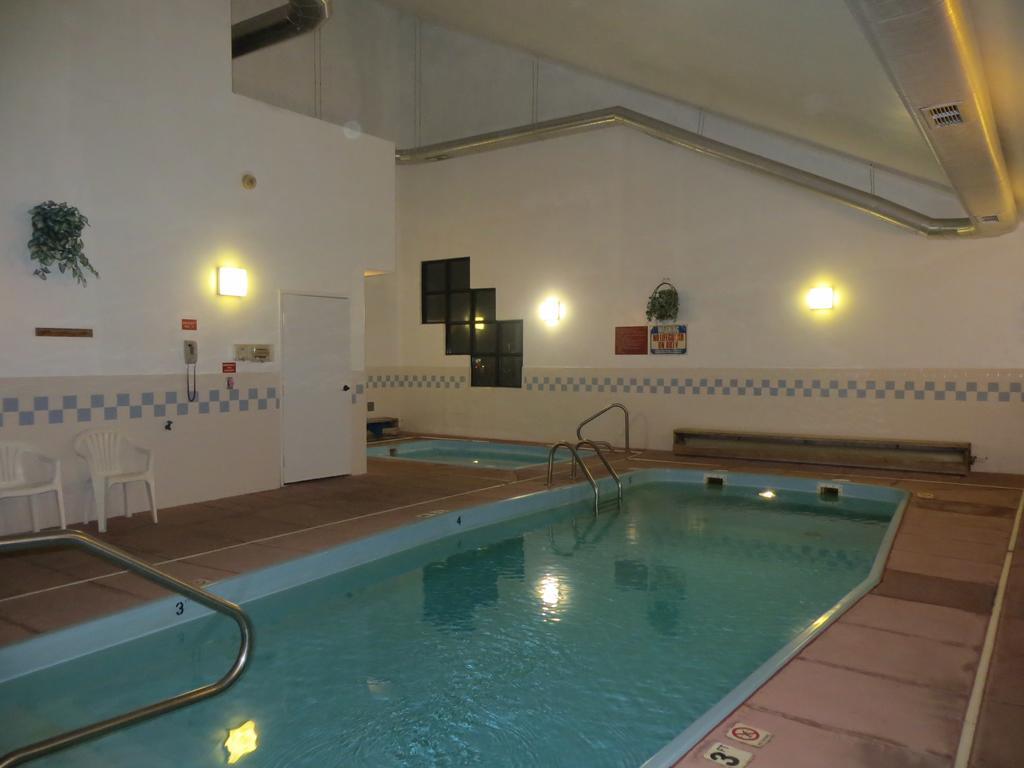 Americas Best Value Inn - Sundowner Motel Winter Park Buitenkant foto